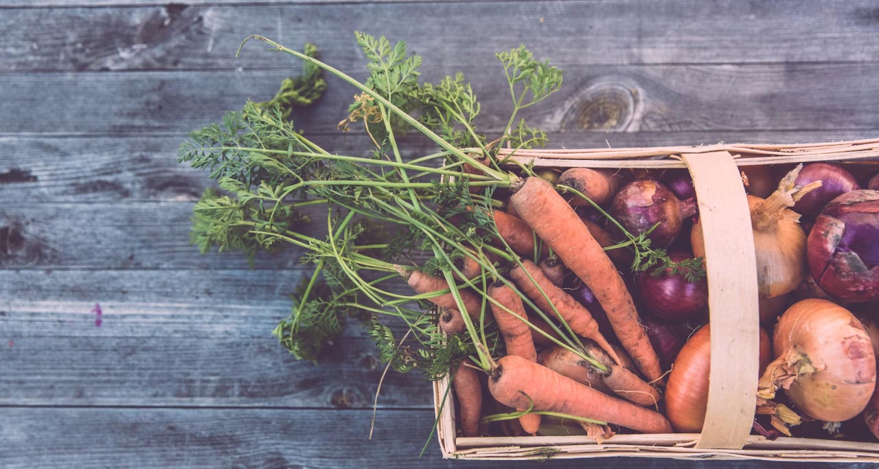 7 GESTES SIMPLES POUR UNE ALIMENTATION PLUS DURABLE : consommer local, des saison, consommer bio, moins de viandes